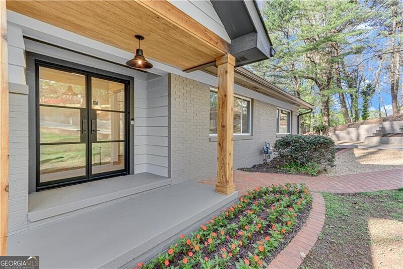 808 Sherwood RD