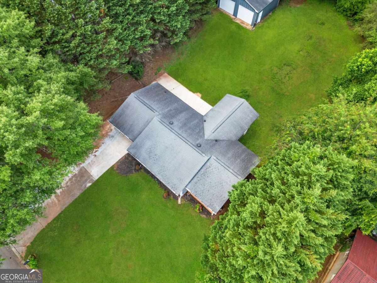 414 Landers DR SW