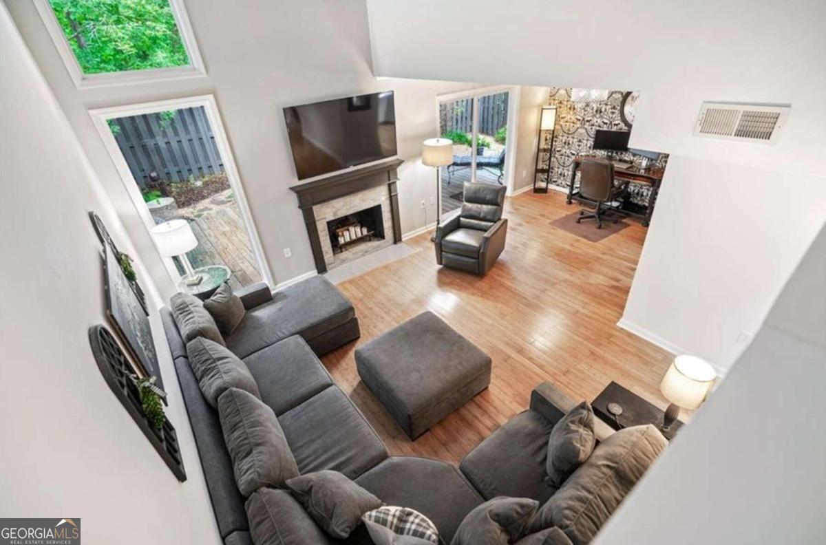 Vantage Point - Residential