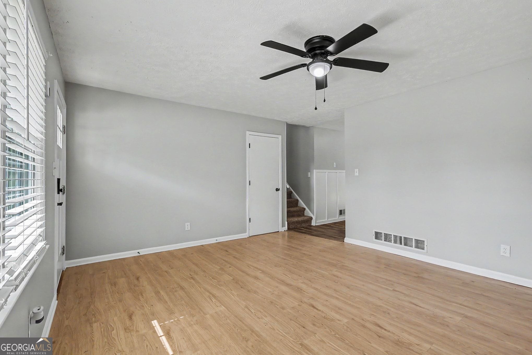 2538 Burton CIR