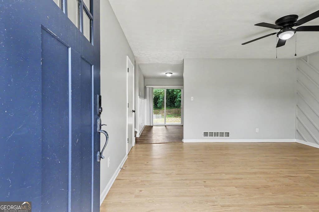 Photo of 2538 Burton Circle, Morrow, GA 30260 (MLS # 10799956)