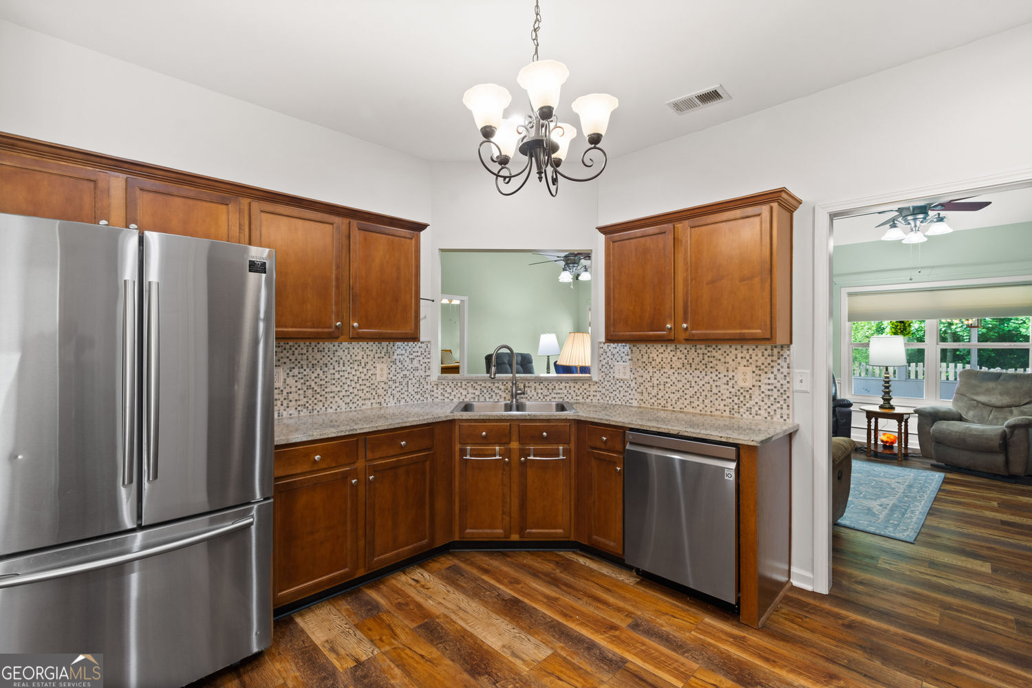 RIVER BROOKE - Residential