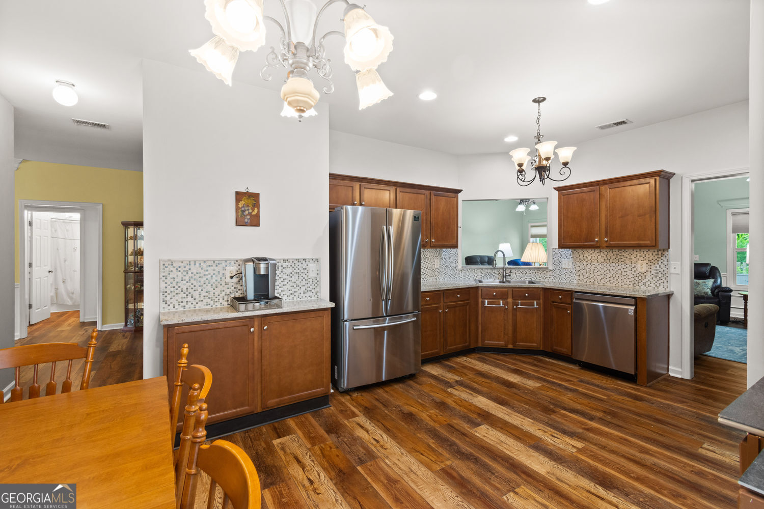 RIVER BROOKE - Residential