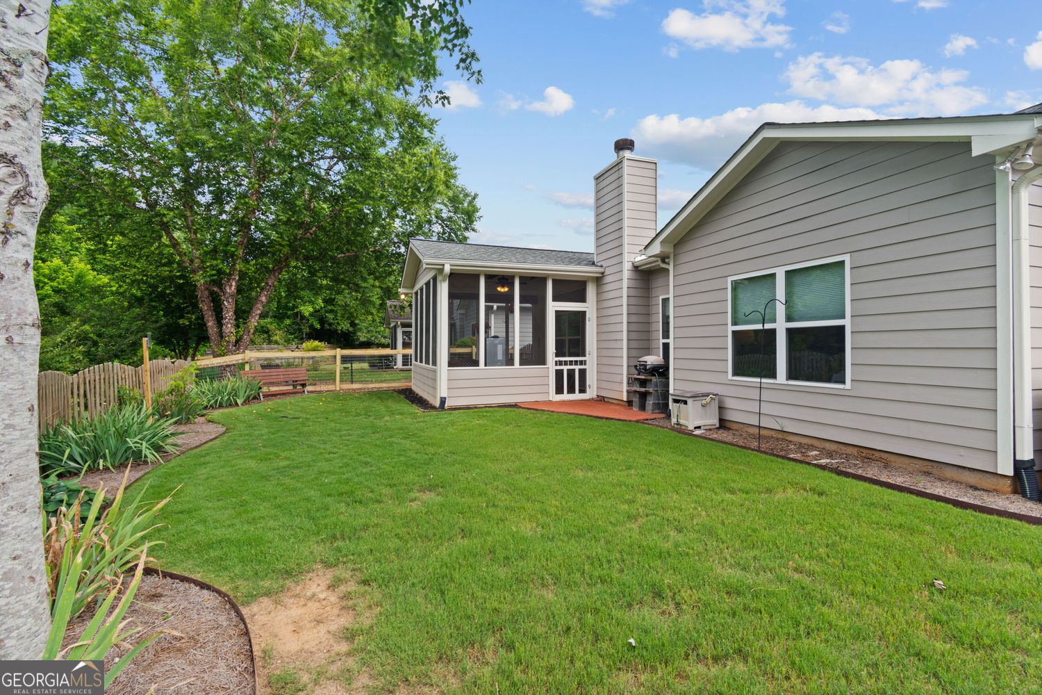 RIVER BROOKE - Residential
