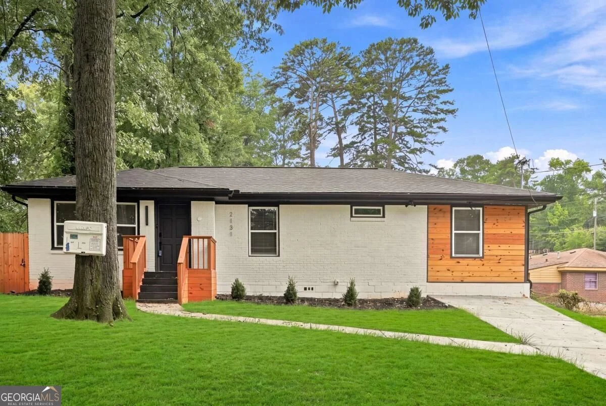 2131 Holly Hill Drive