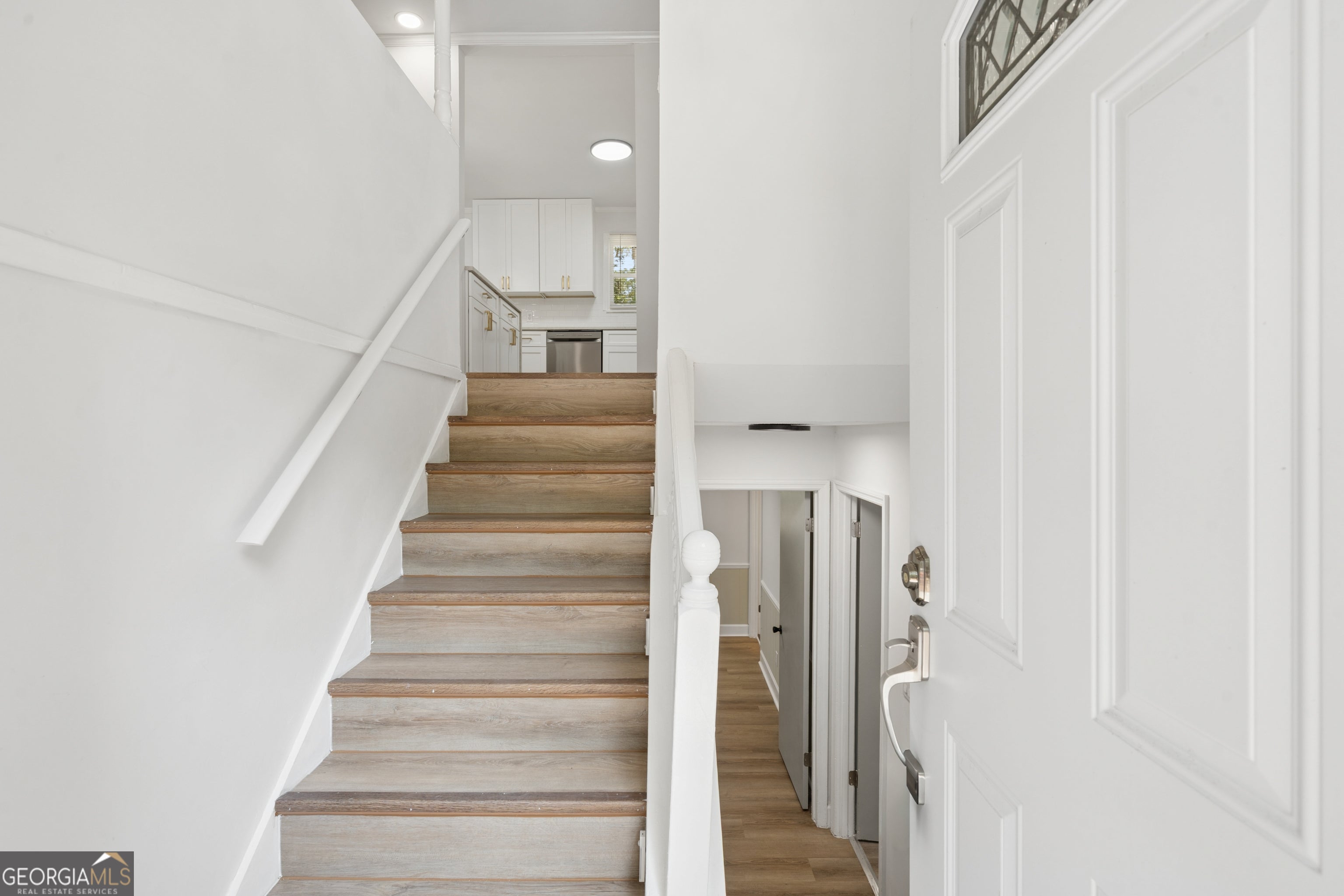 593 Country Lane DR