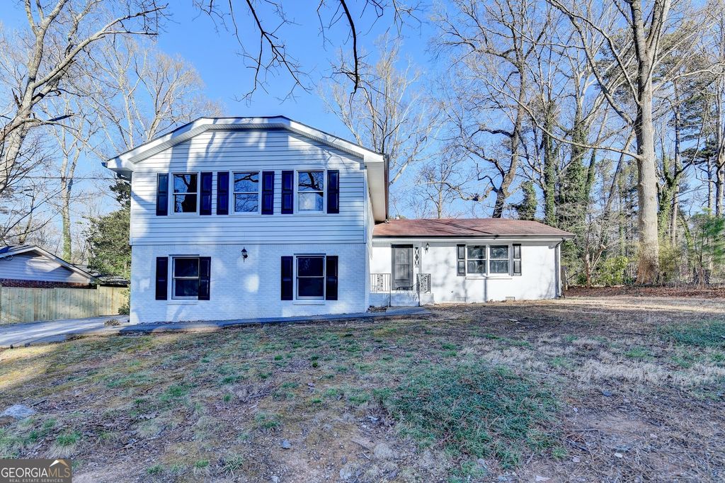 Photo of 491 Allana Court, Stone Mountain, GA 30087 (MLS # 10698400)