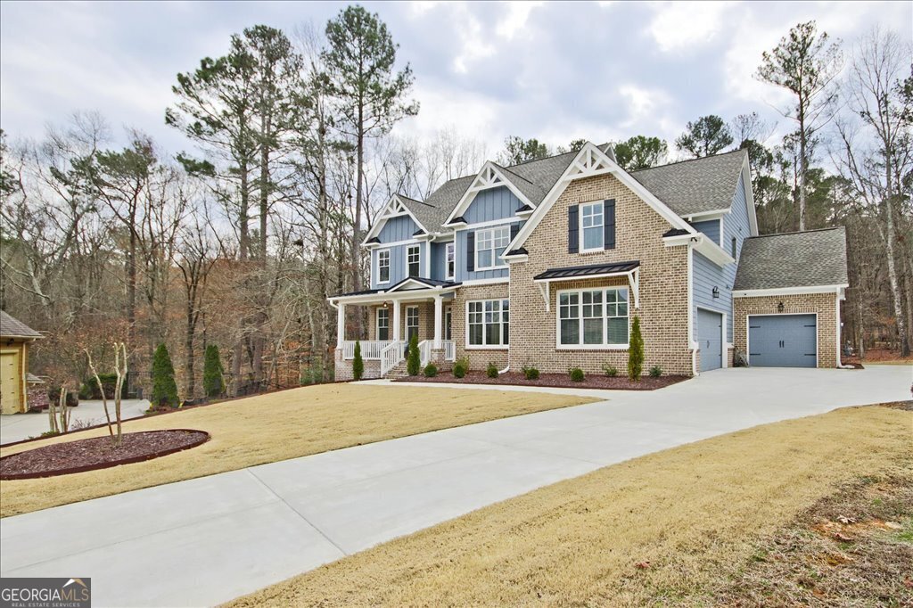 1496 Rocky River DR