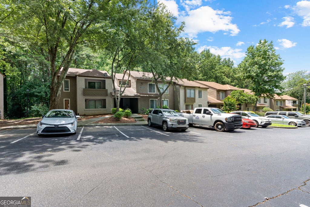 Photo of 814 Seasons Parkway, Norcross, GA 30093 (MLS # 10869796)
