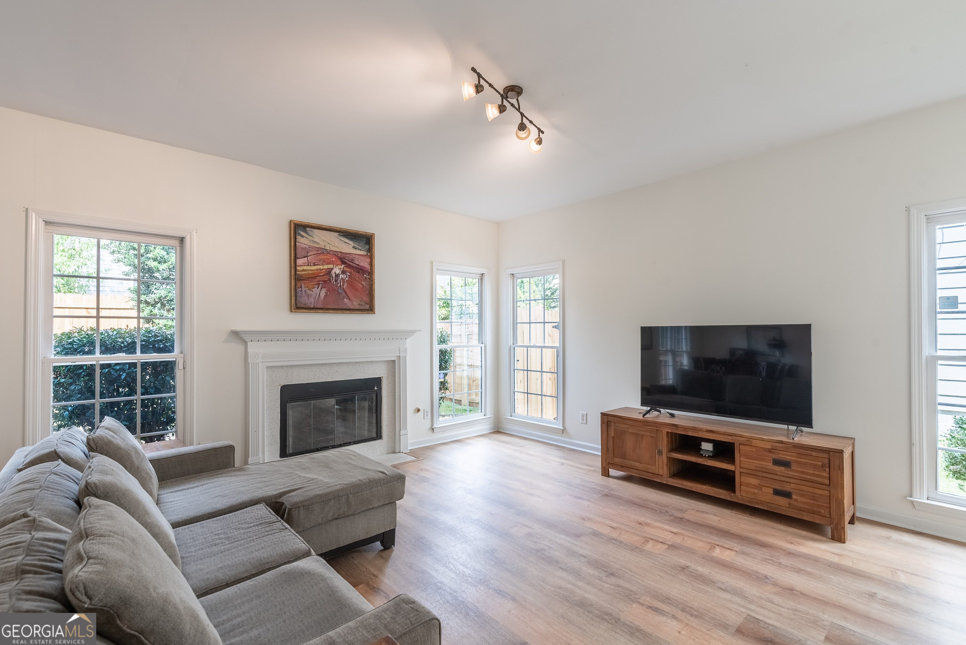 2924 Winter Rose CT