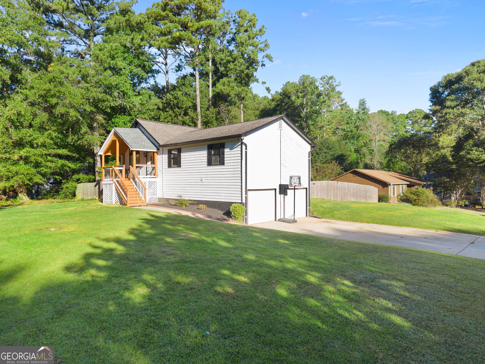 3021 Fetlock DR SW