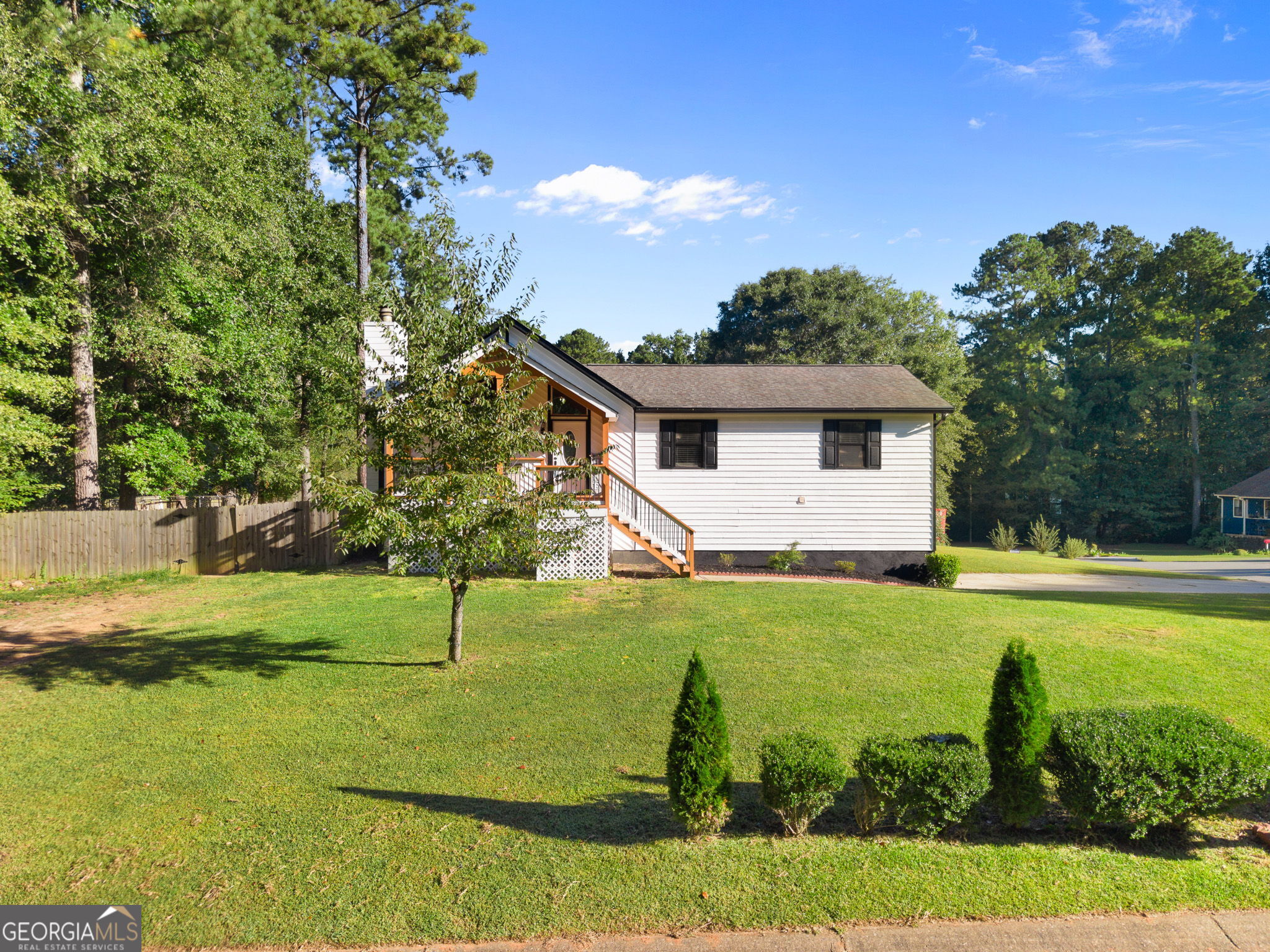 3021 Fetlock DR SW