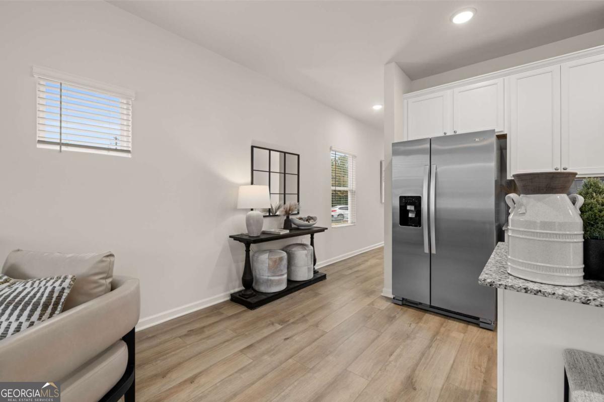 Rivershire Place - Residential