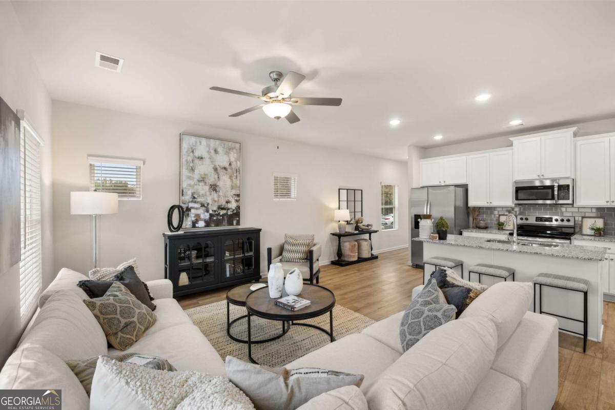 Rivershire Place - Residential