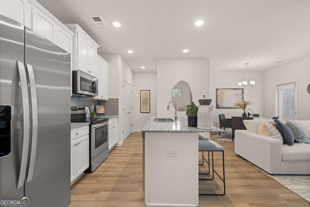 Rivershire Place - Residential