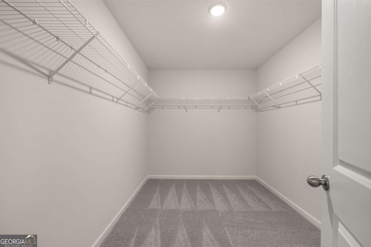 Rivershire Place - Residential