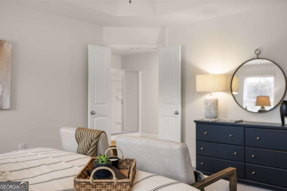 Rivershire Place - Residential