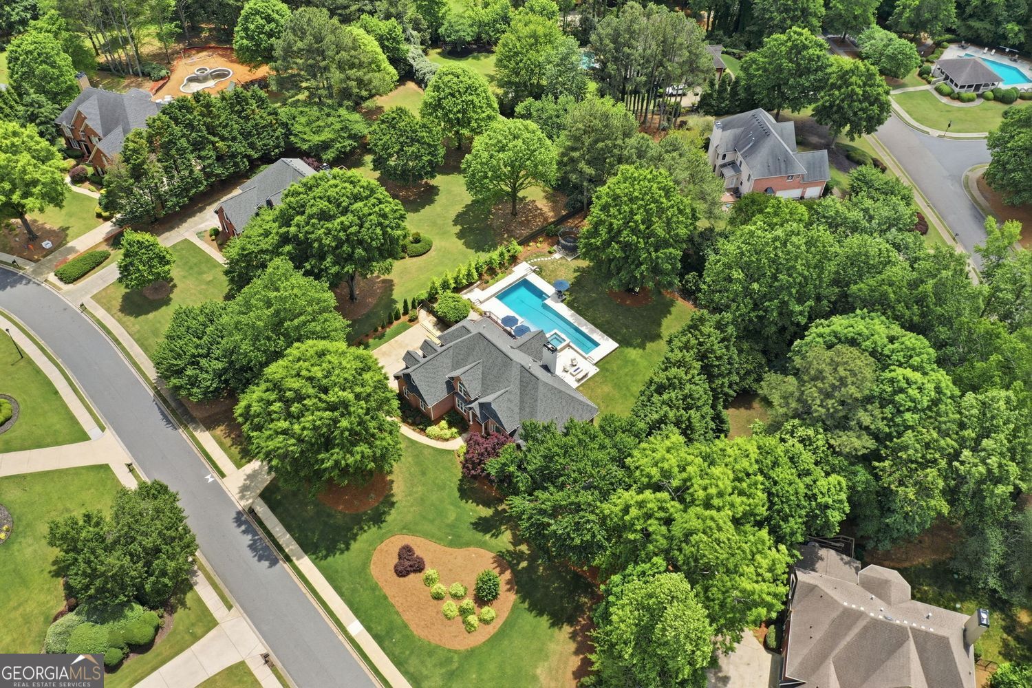 215 Bayfield CT