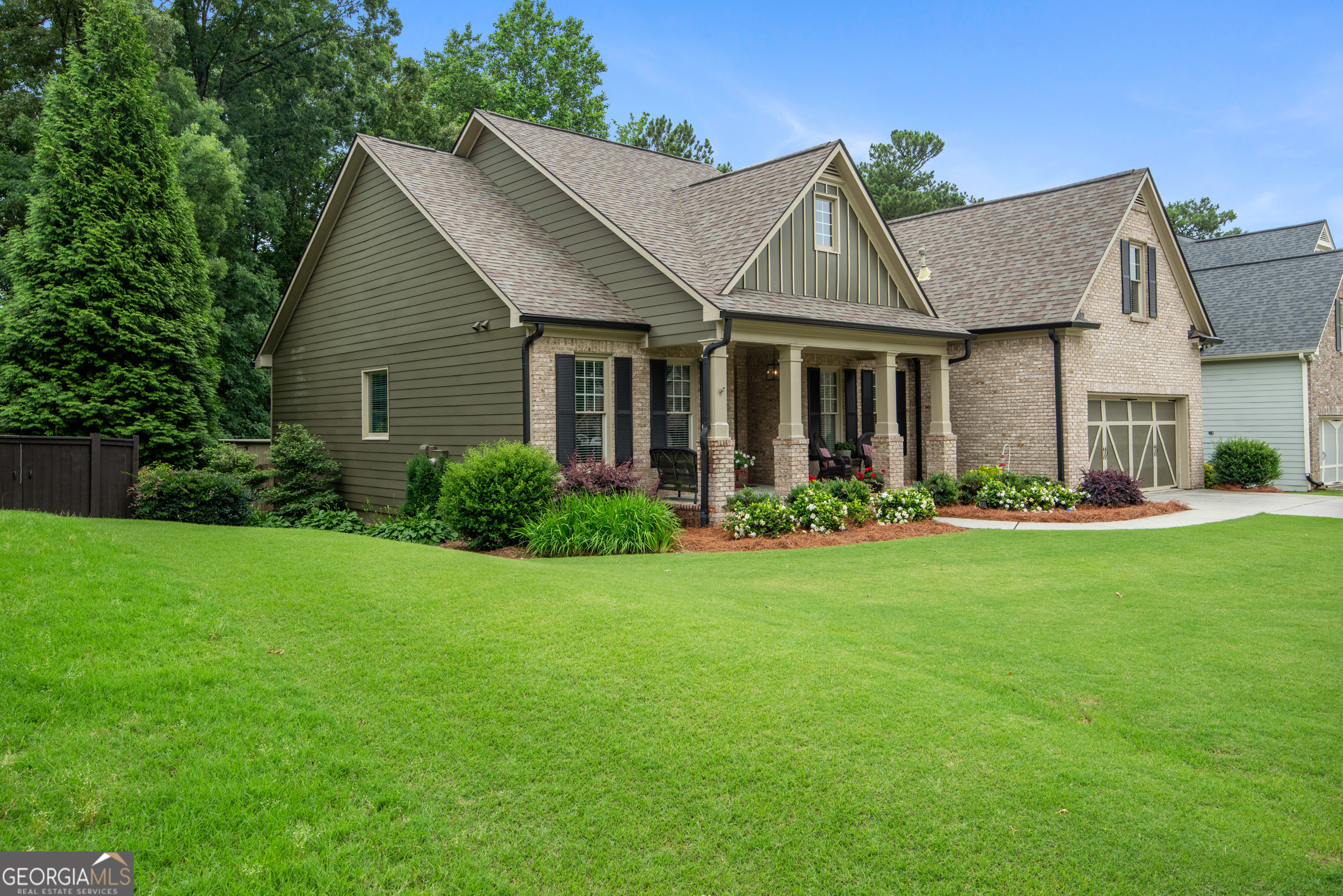2059 Ivey Chase DR