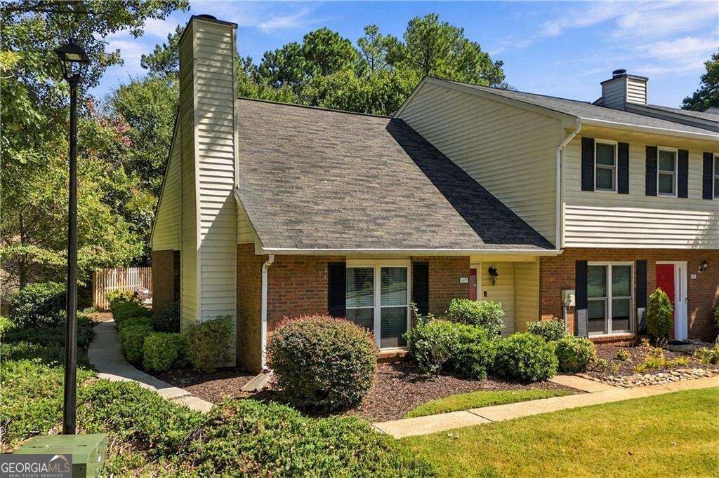 1280 Jamestowne TRL