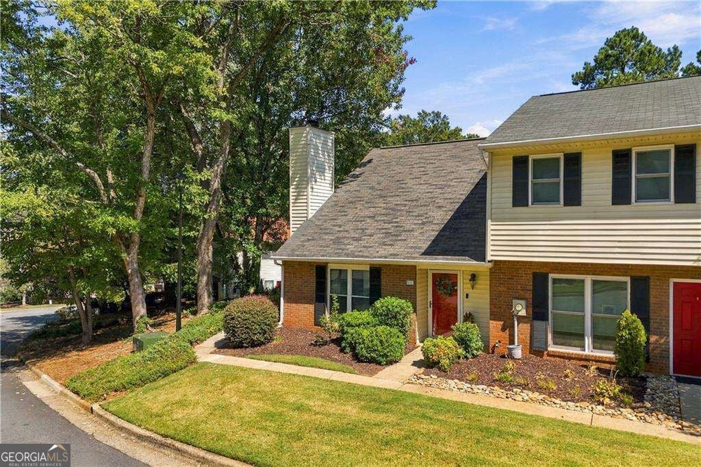 1280 Jamestowne TRL