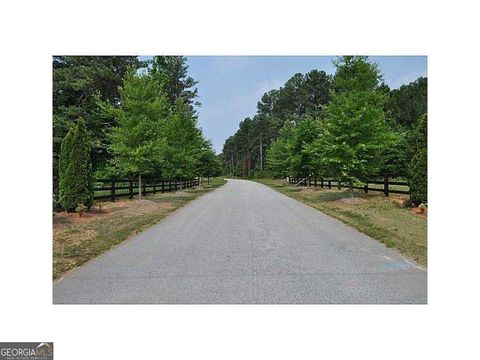 535 Penny LN Loganville GA 30052