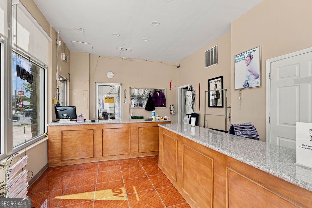 1000 Turner Mccall BLVD SW