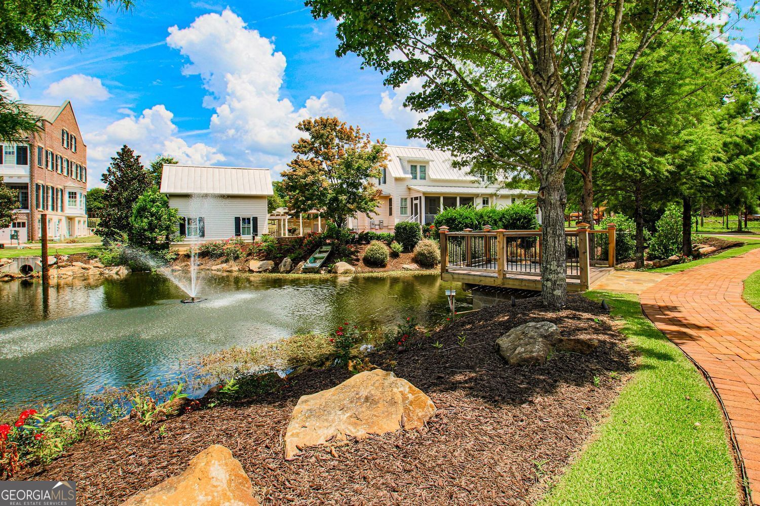 Senoia, Georgia 30276, United States, 3 Bedrooms Bedrooms, ,4 BathroomsBathrooms,Residential,Active,232829