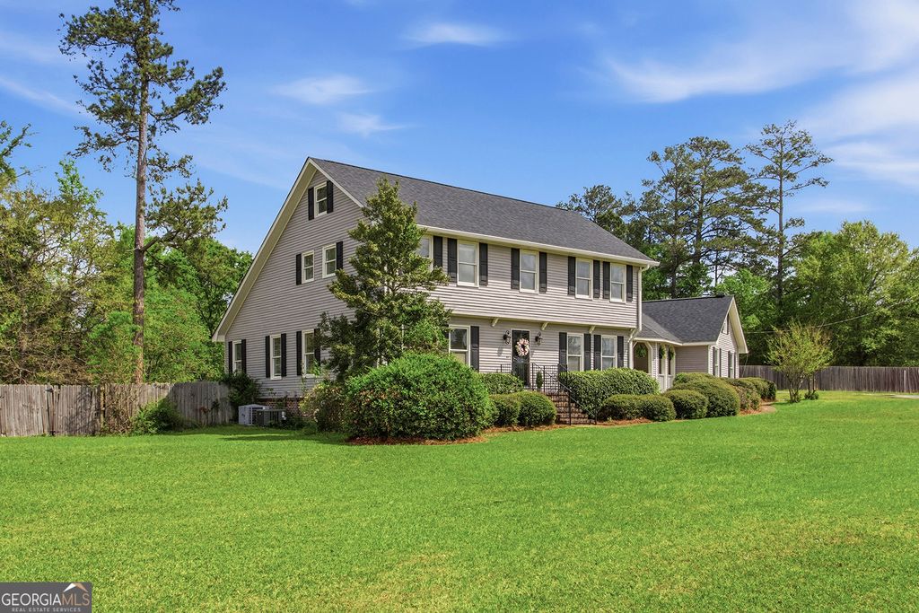 Photo of 6201 Governor Macdonald Drive, Macon, GA 31216 (MLS # 10726228)