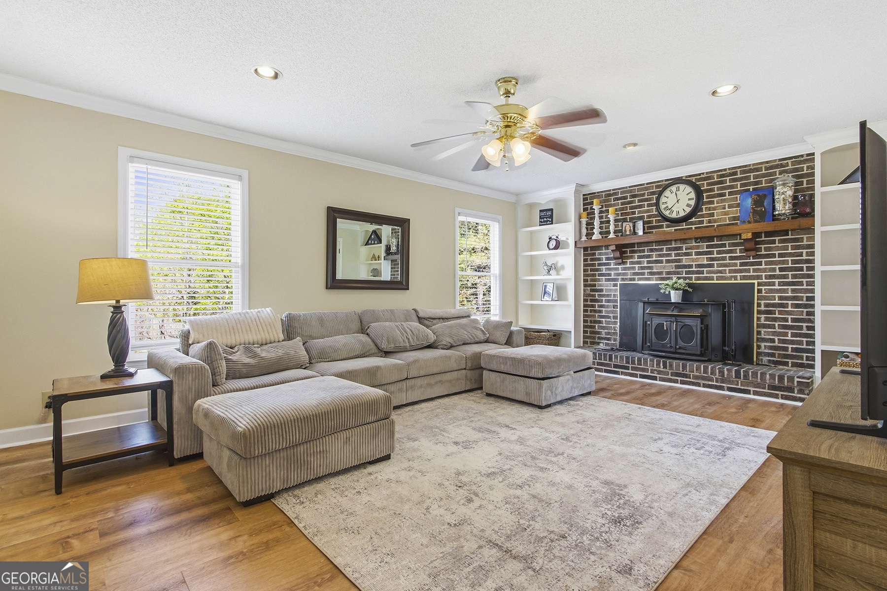 6201 Governor Macdonald DR