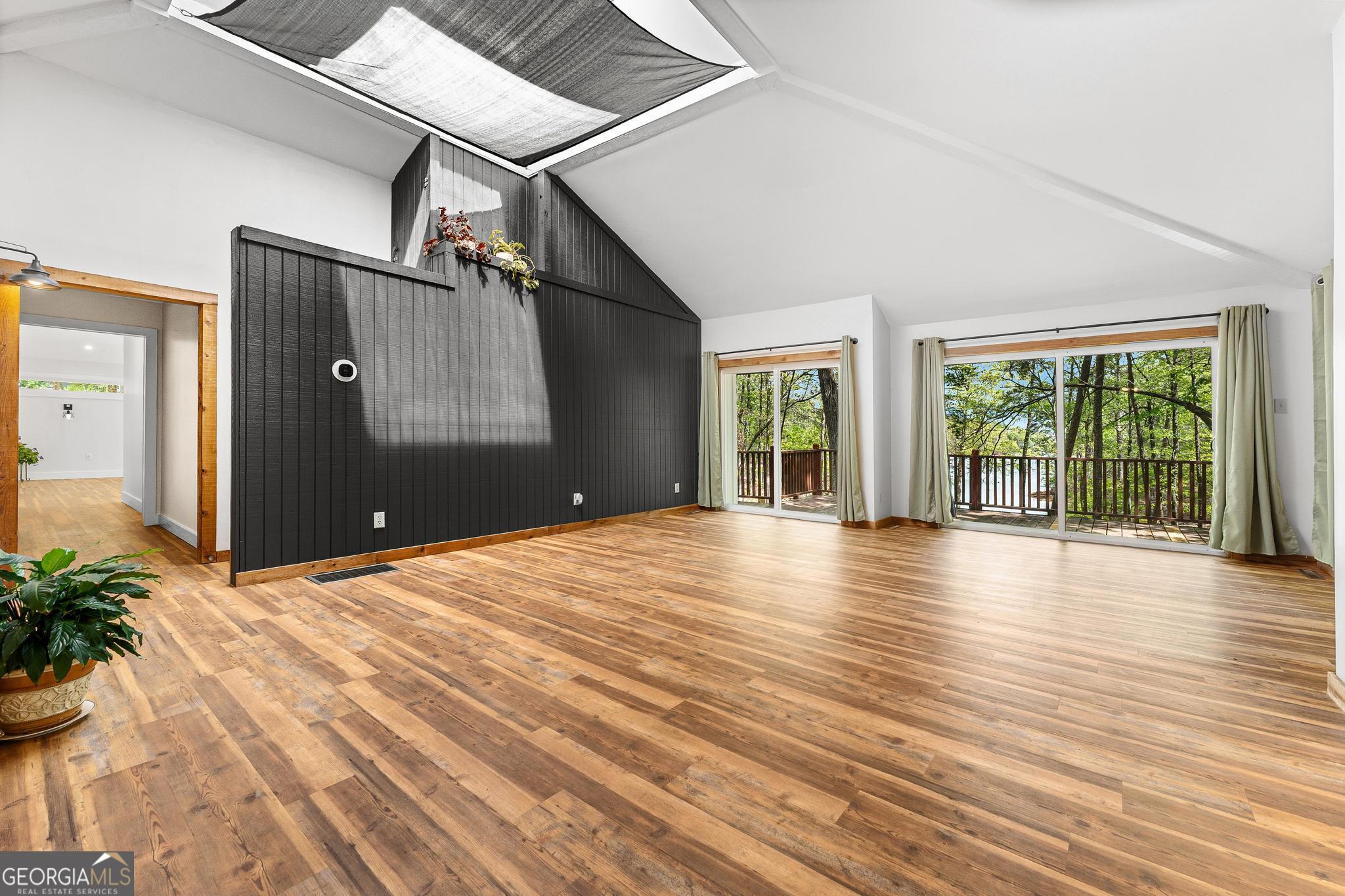243 Beaver Lodge RD