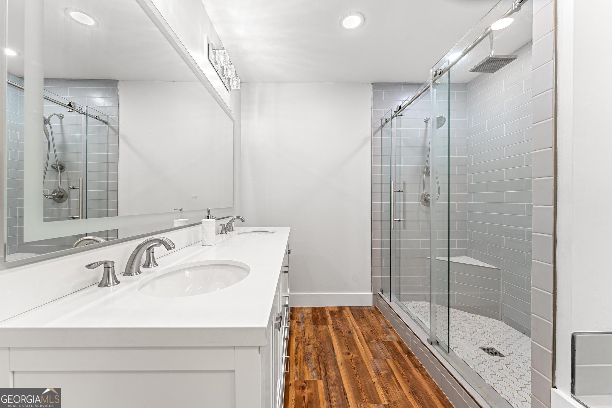 243 Beaver Lodge RD