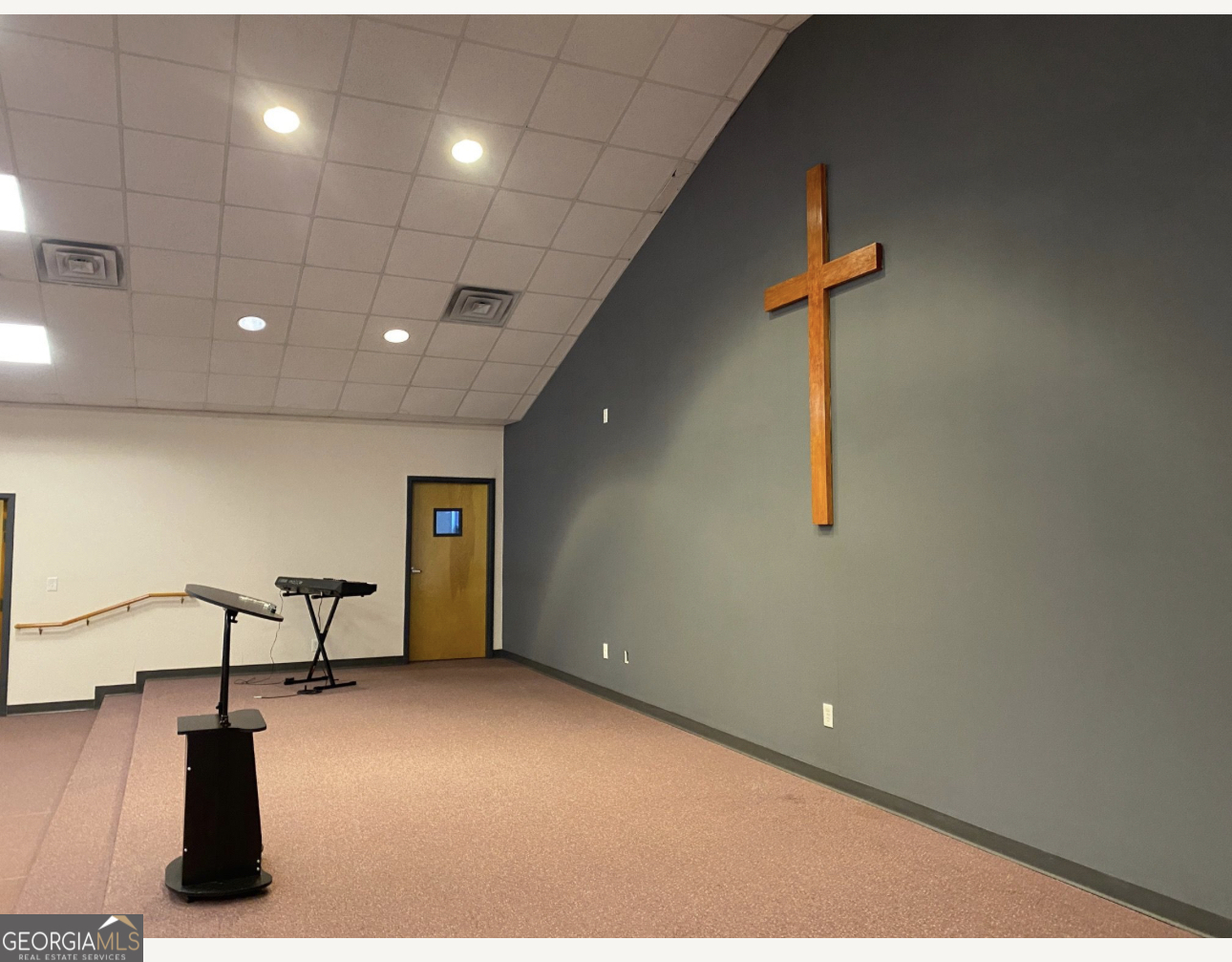 Church - Commercial Lease