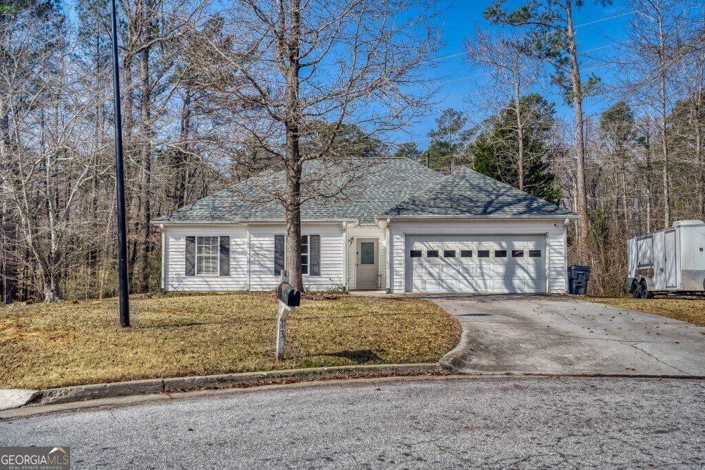 Photo of 13 Manor Oak Drive, Covington, GA 30014 (MLS # 10689913)