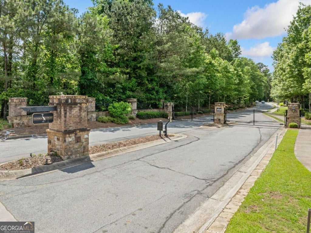 Photo of 13333 Flamingo Road, Alpharetta, GA 30004 (MLS # 10857443)