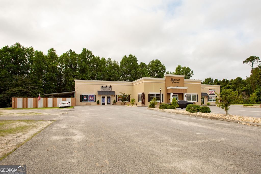 Photo of 3005 W Highway 84, Blackshear, GA 31516 (MLS # 10725184)