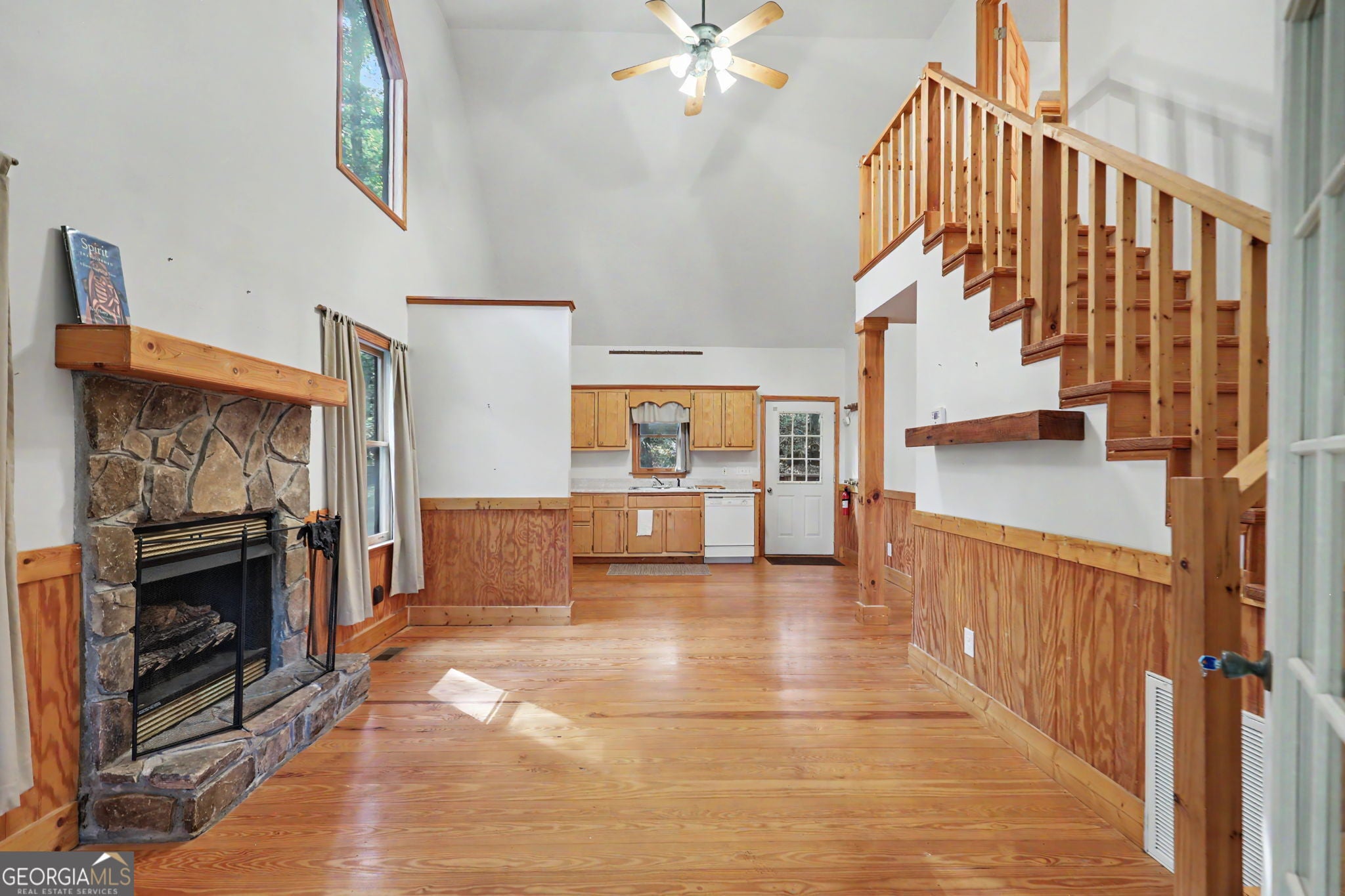 659 Potomac DR