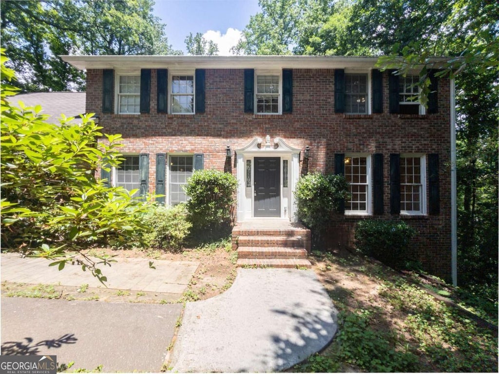 Photo of 965 Millbrook Court, Tucker, GA 30084 (MLS # 10875514)
