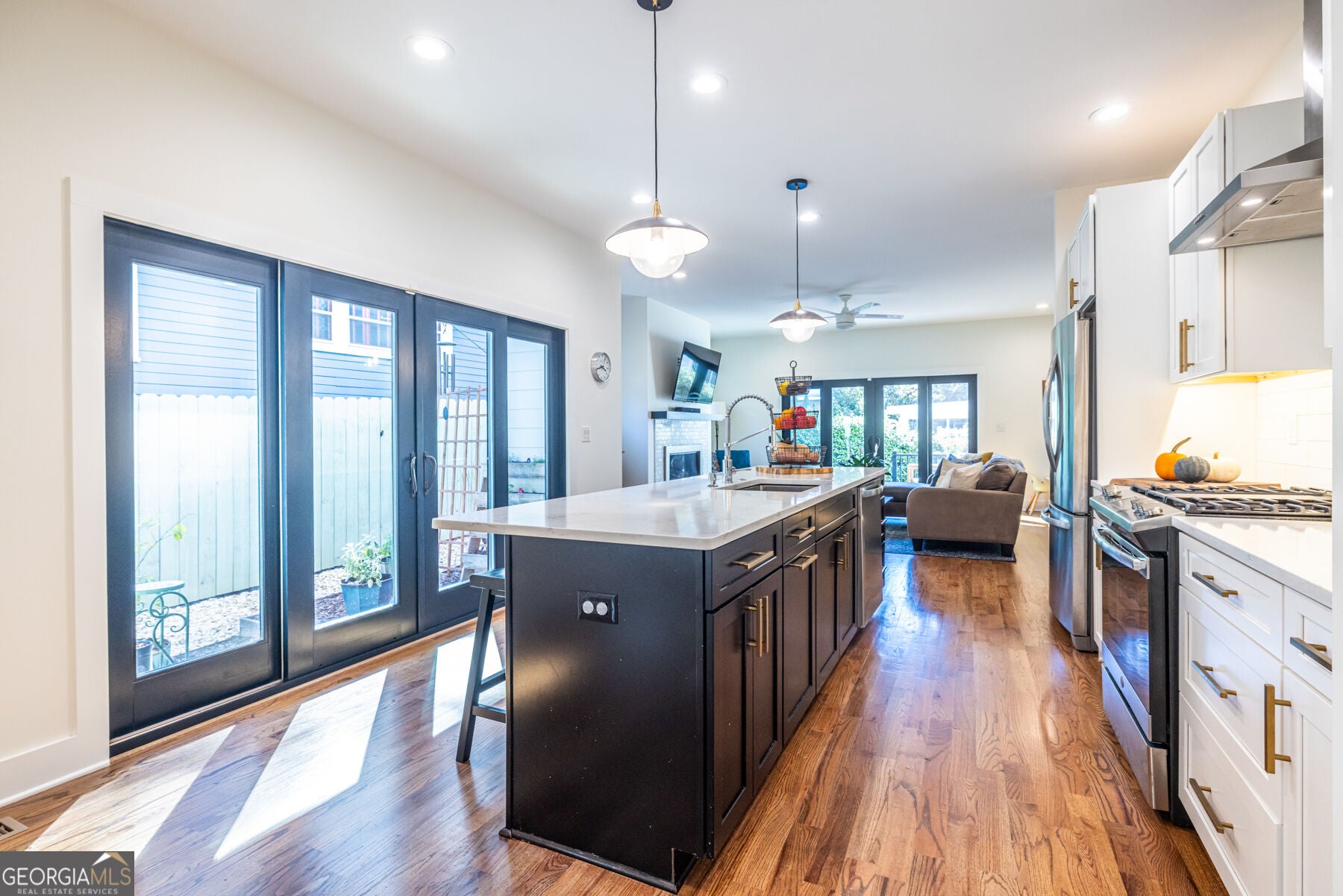 219 Gibson ST SE