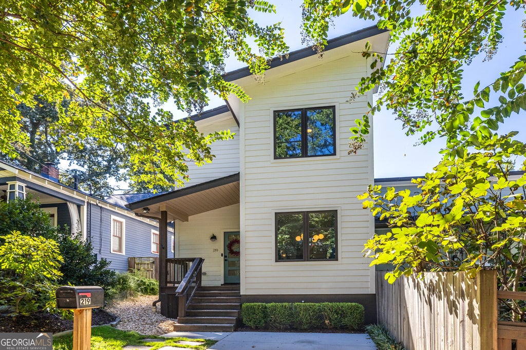 Photo of 219 Gibson Street SE, Atlanta, GA 30316 (MLS # 10854100)