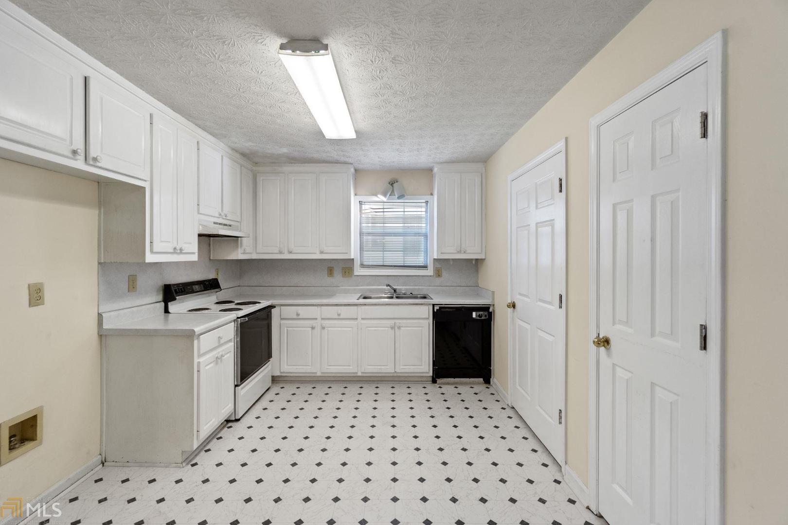 The Avery - Residential