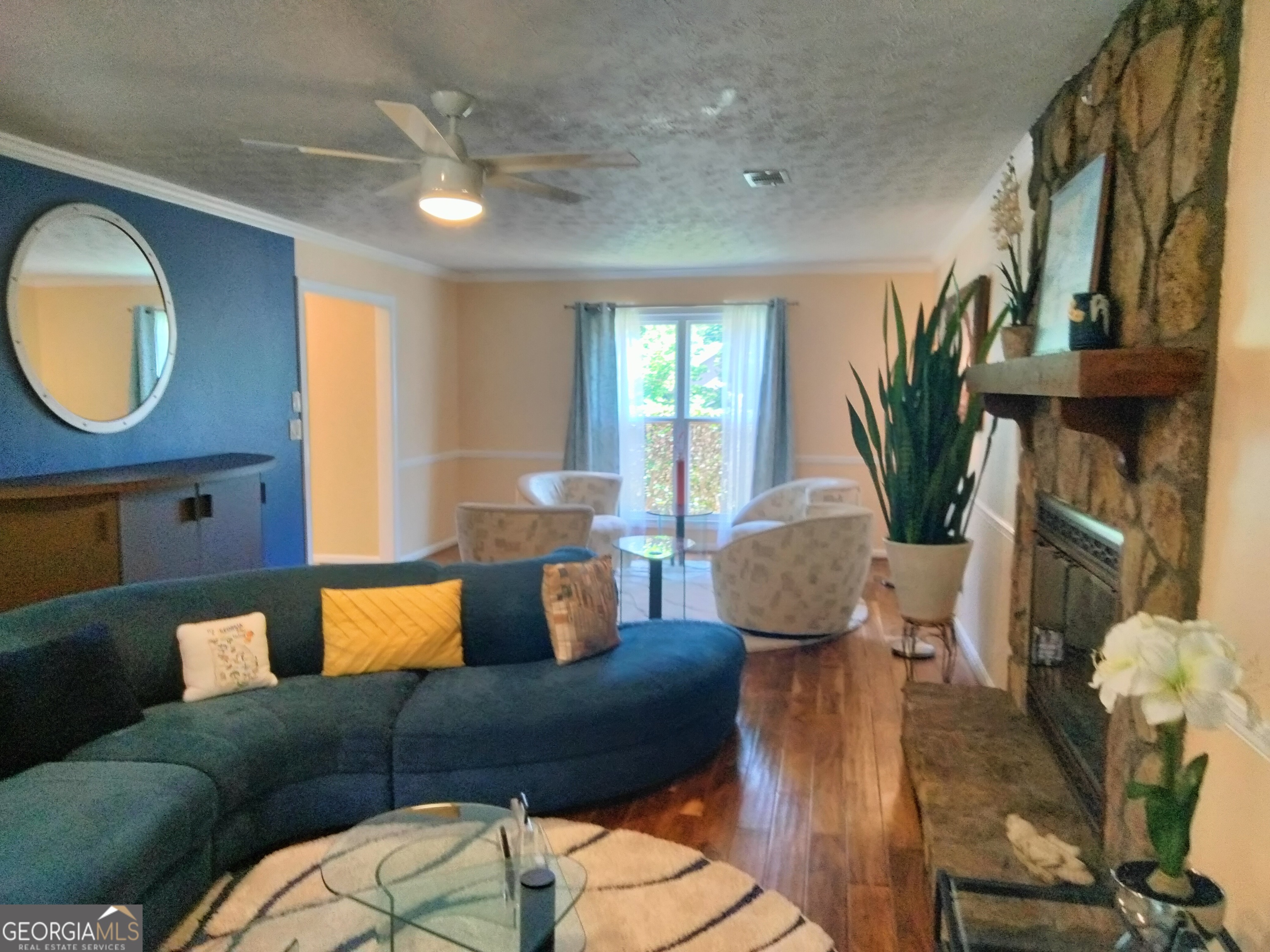 6697 Gunstock LN