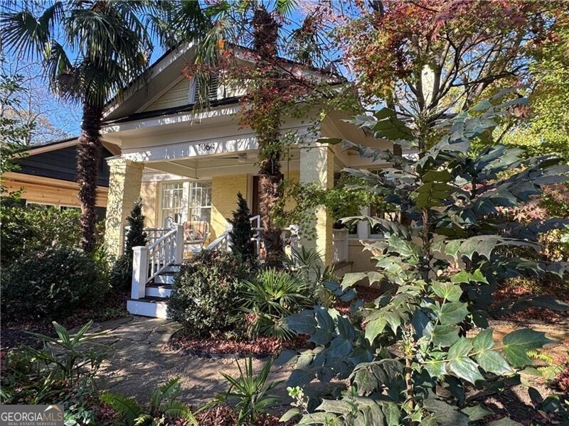 1064 Glenwood AVE SE