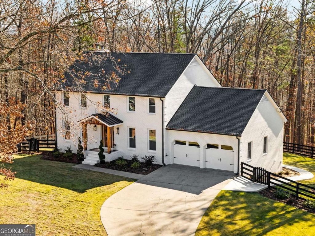 Photo of 2830 Dabbs Bridge Road, Dallas, GA 30132 (MLS # 10654057)