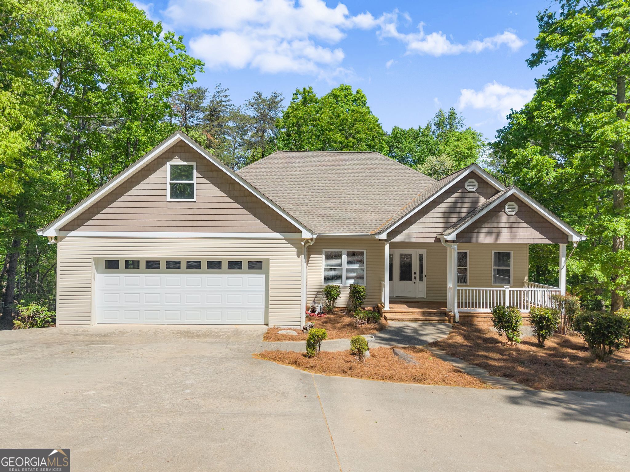 45 Holcomb DR