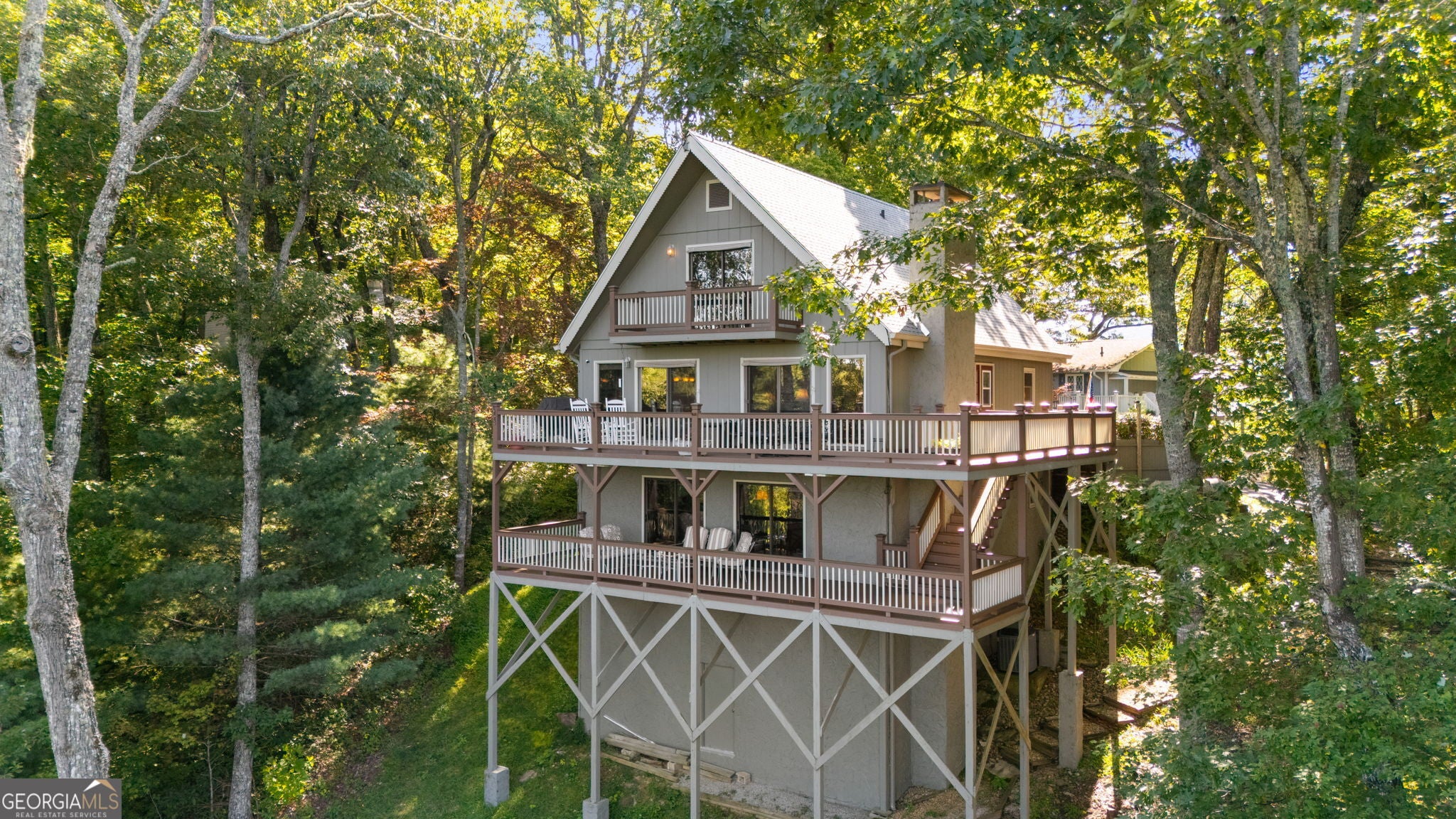 234 Saddleback CIR