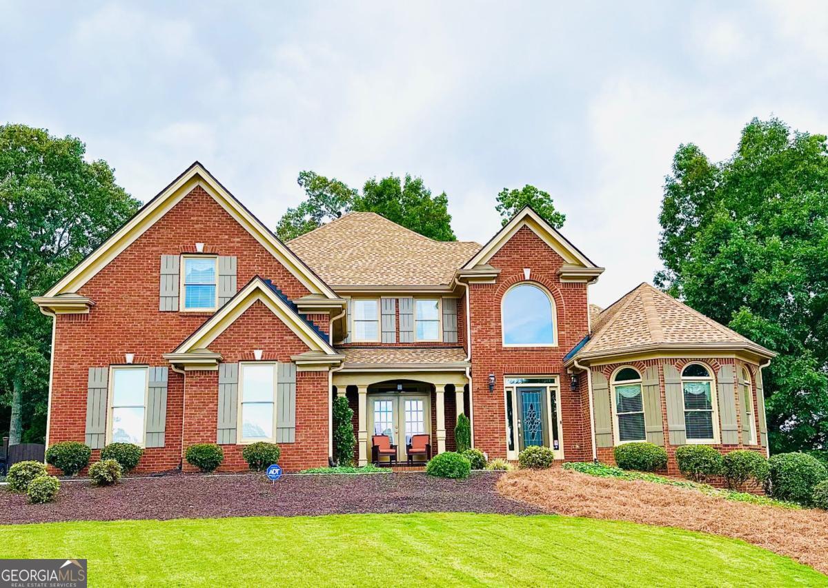 1020 Grace CT
