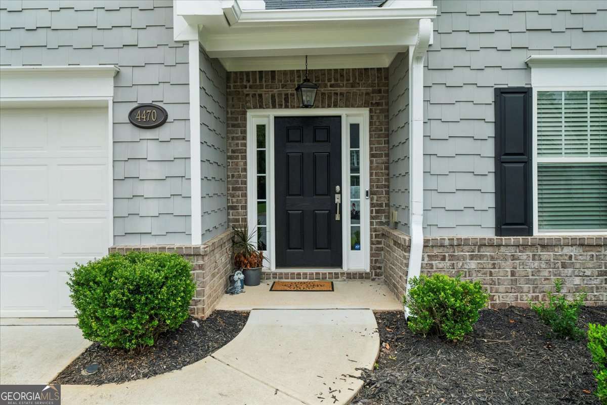 4470 Madison Hall DR