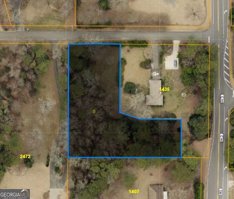 Welcome to a rare opportunity in East Cobb! Tucked away on 0.93 acres in the coveted Walton High School district, this property offers the ideal setting to create your own private retreat. Experience the peace and seclusion of your own oasis while being just minutes from premier shopping, dining, and convenient access to I-75. Discover the endless possibilities this land has to offer!