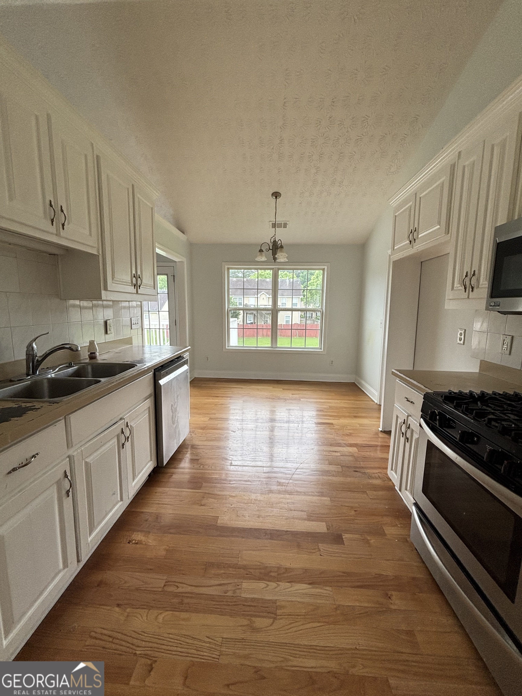 4069 Savannah Ridge CT